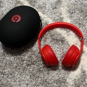 Beats solo 3 wireless headphones citrus red